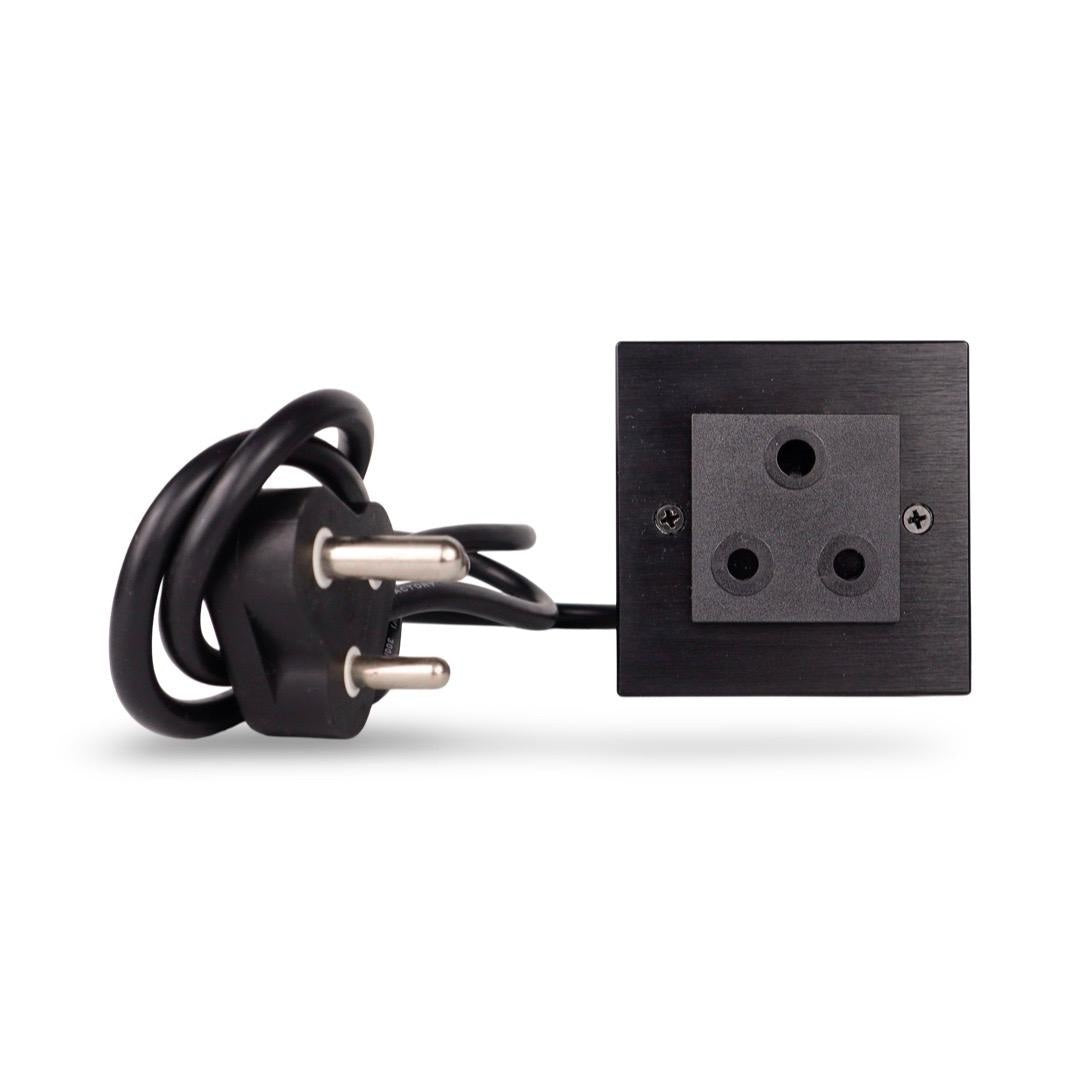 3-Pin Desktop Insert Socket